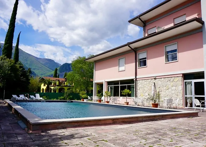 Hotel Diana