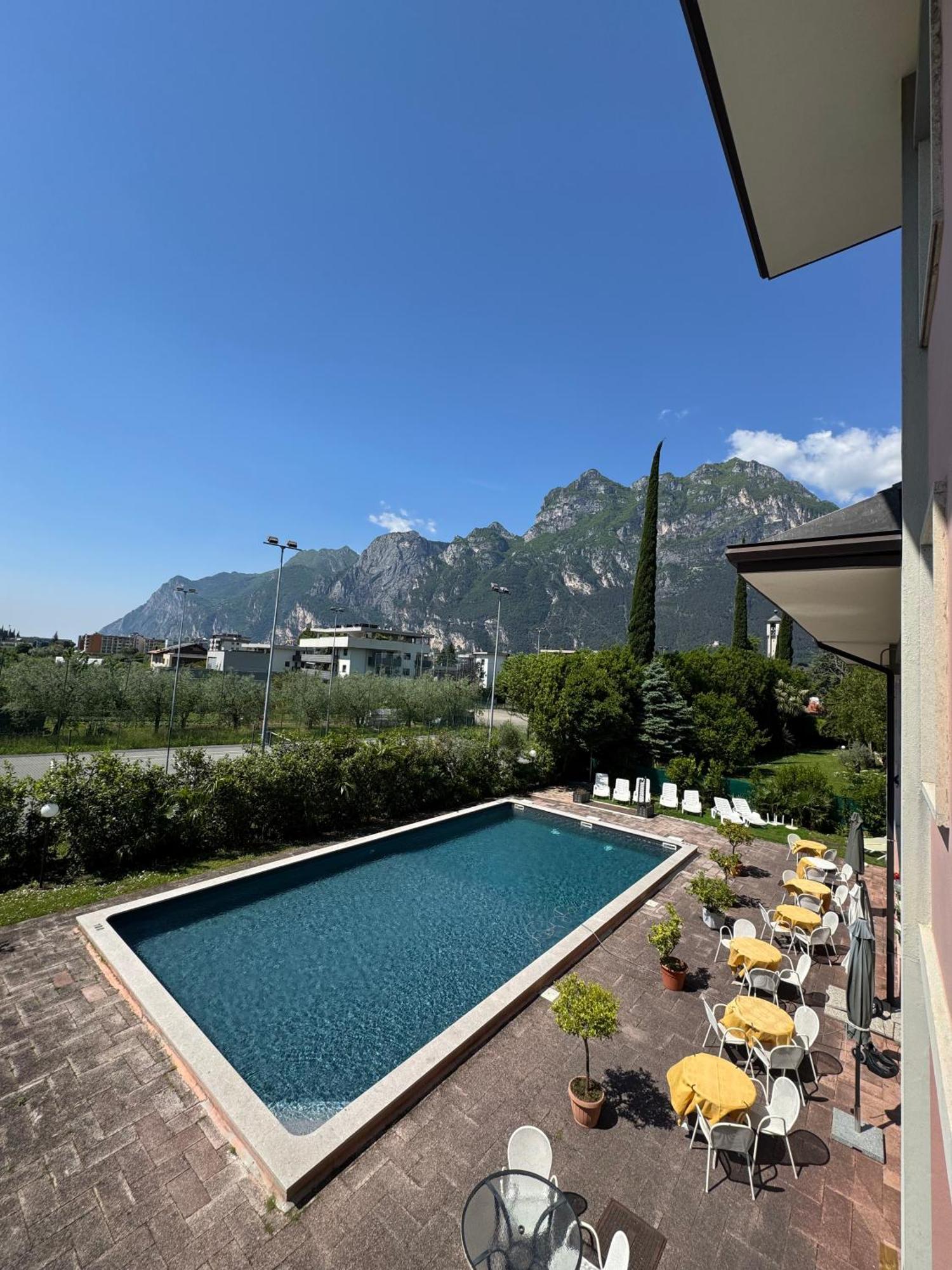 Hotel Diana 2*